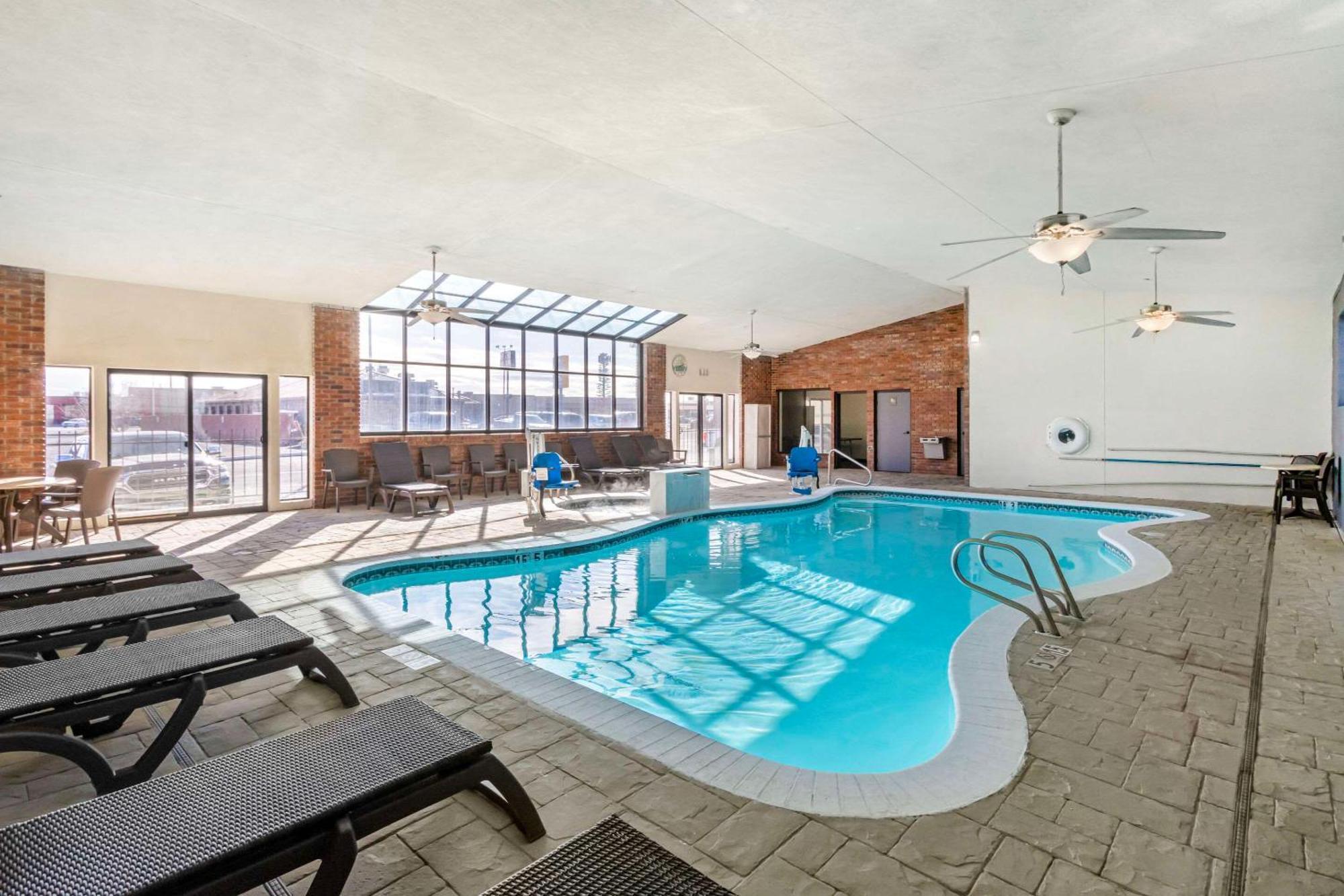 Comfort Inn & Suites Near Fallon Naval Air Station Kültér fotó