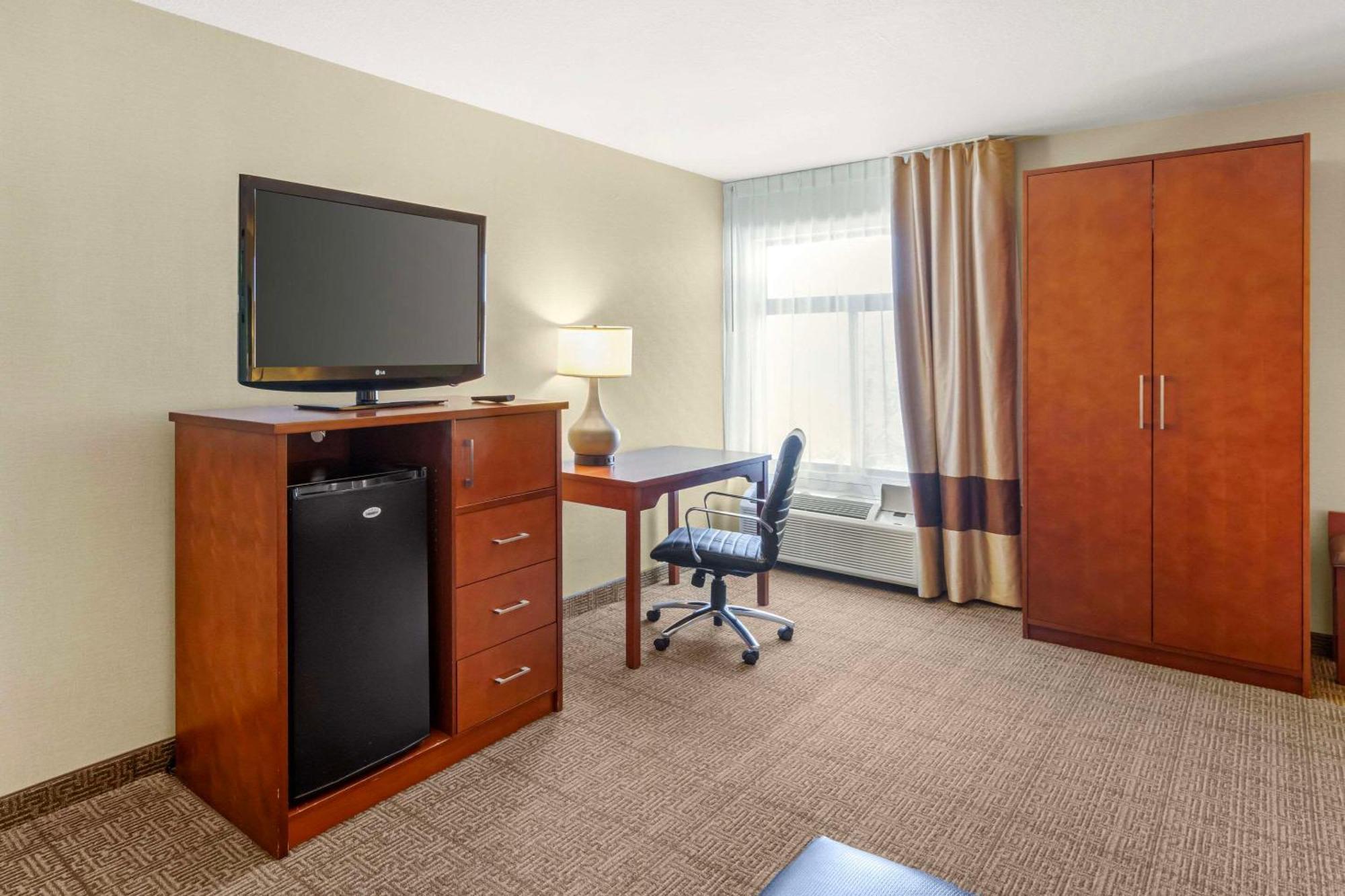 Comfort Inn & Suites Near Fallon Naval Air Station Kültér fotó