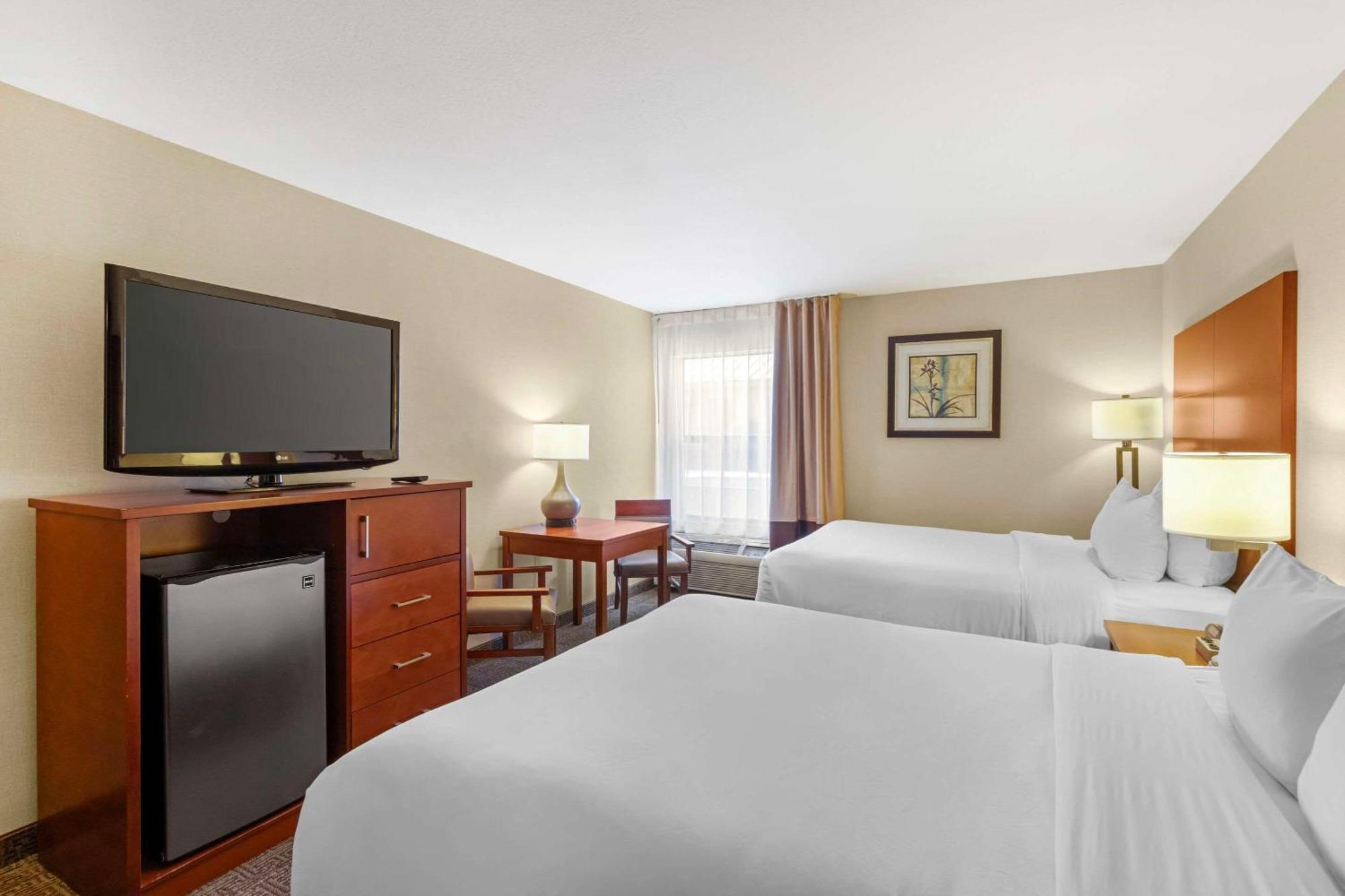 Comfort Inn & Suites Near Fallon Naval Air Station Kültér fotó