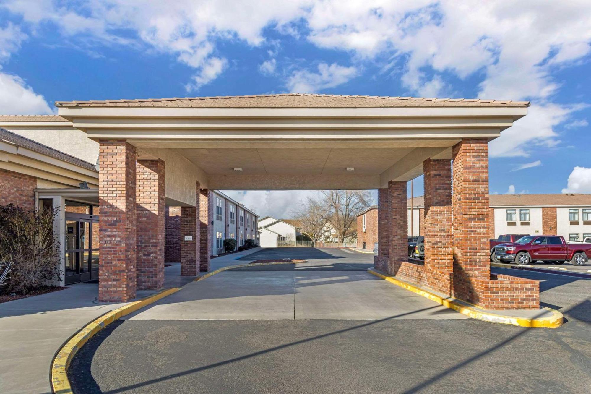 Comfort Inn & Suites Near Fallon Naval Air Station Kültér fotó